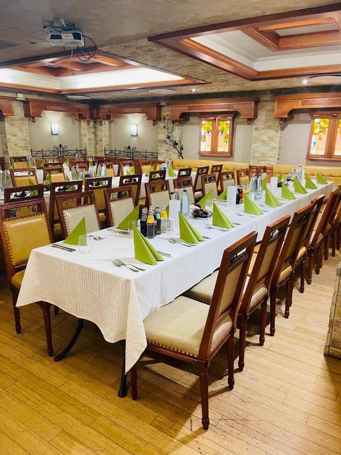 Villa Hotel Debreczyn Zewnętrze zdjęcie