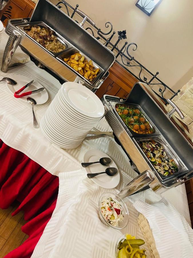 Villa Hotel Debreczyn Zewnętrze zdjęcie
