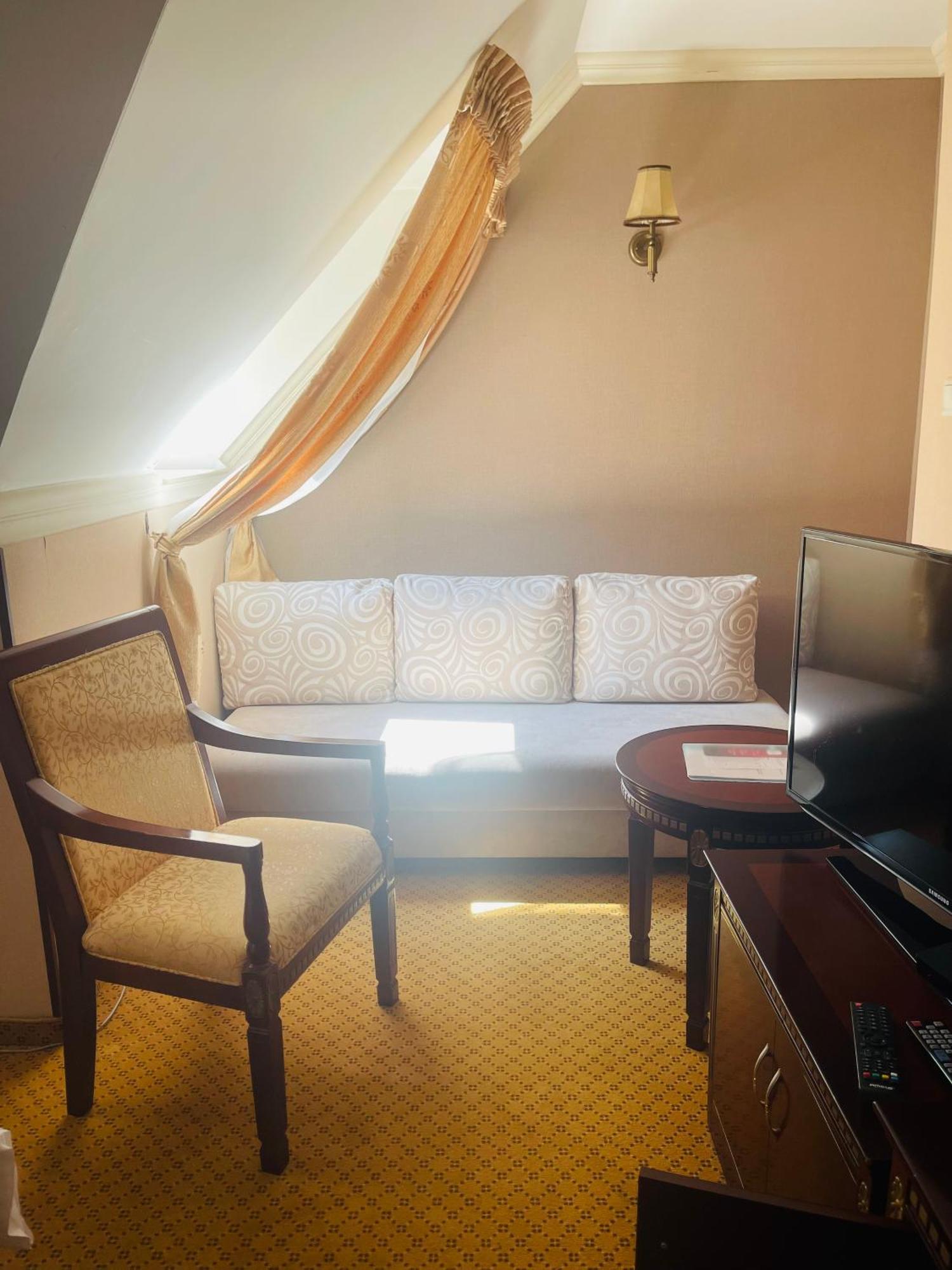 Villa Hotel Debreczyn Zewnętrze zdjęcie