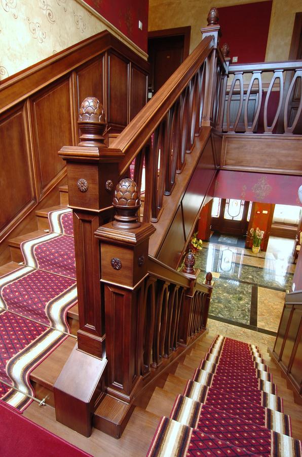 Villa Hotel Debreczyn Zewnętrze zdjęcie